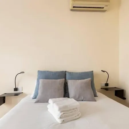 Apartment Azahar Metropol Parasol, Parking Gratis Coches Medianos Seville