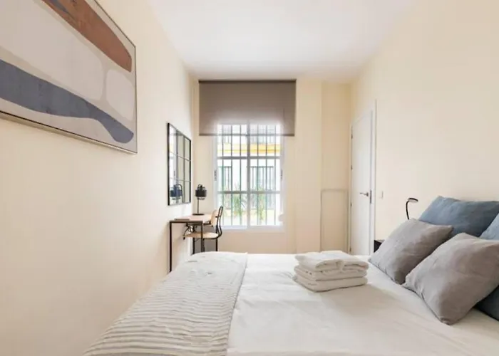 דירה Azahar Metropol Parasol, Parking Gratis Coches Medianos *